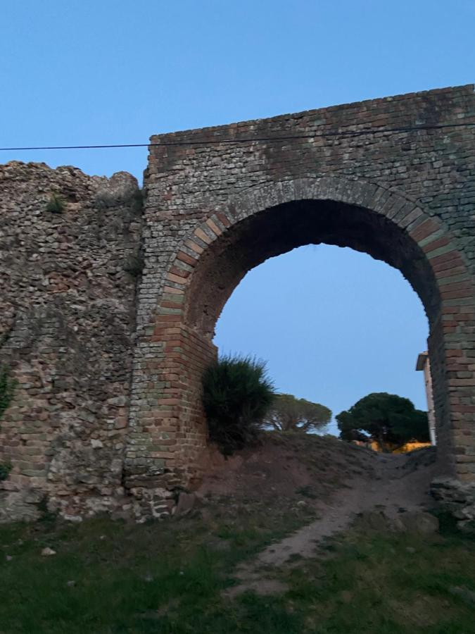 Residence Ste Croix Frejus Bagian luar foto